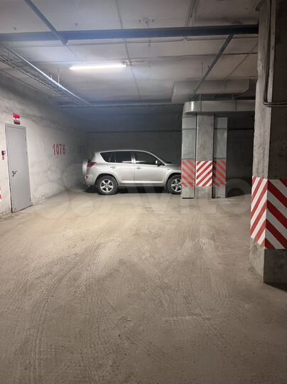 Машиноместо, 15 м²