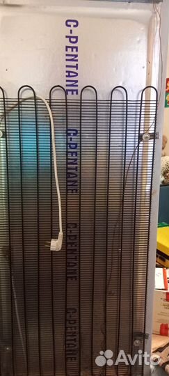 Продам холодильник б/у на запчасти