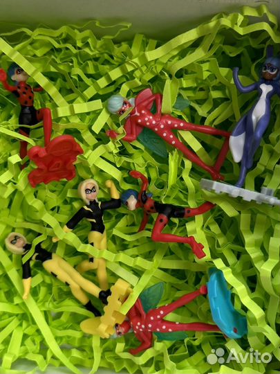 Леди баг и супер кот игрушка киндер