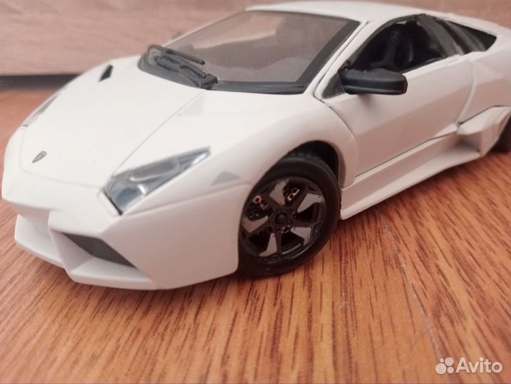 Игрушечная Машина Lamborghini Aventador LP 700-4
