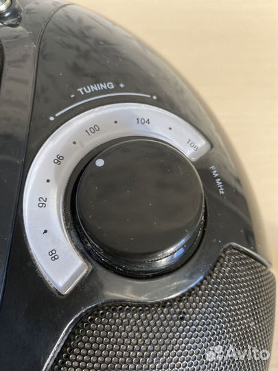 Магнитола LG