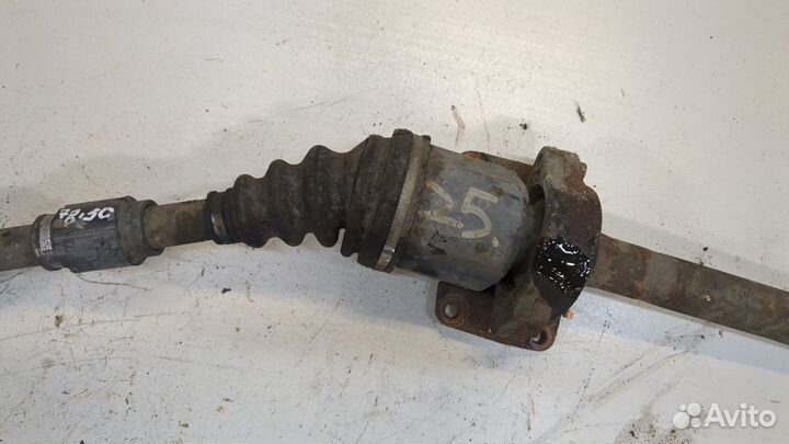 Полуось правая передняя Toyota Avensis Verso, 2001