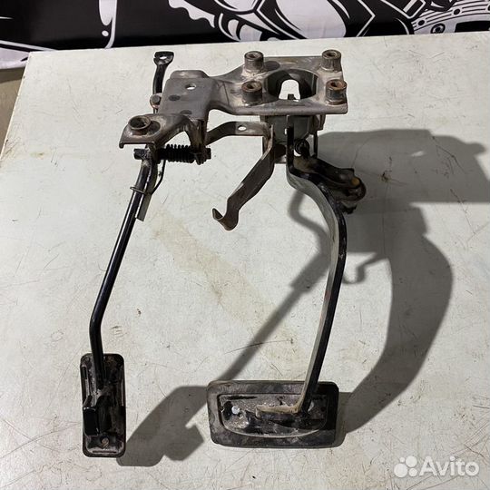 Блок педалей Honda Cr-V 1