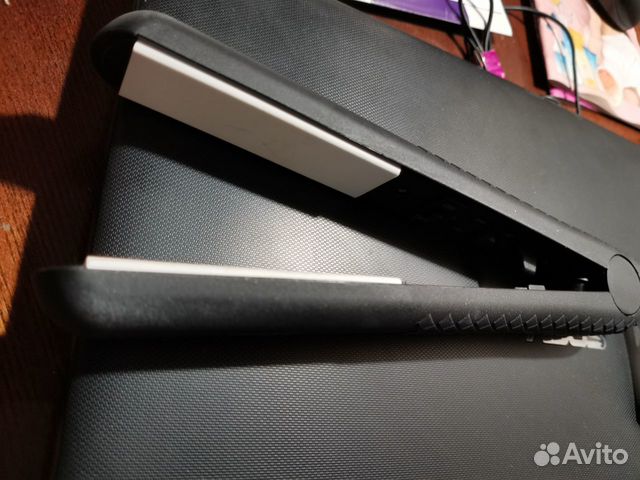 Плойка - утюжок для волос