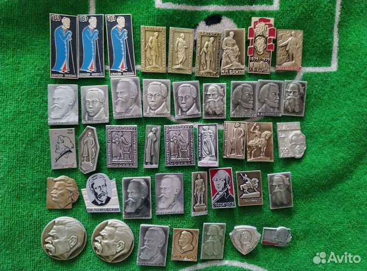 Значки СССР люди личности знаменитости писатели