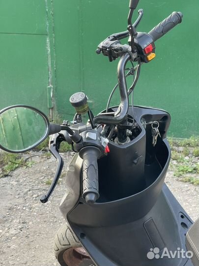 Продам Скутер 200 кубов