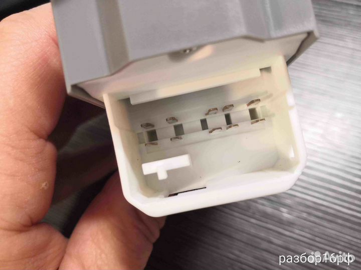 Блок управления стеклоподъемниками Yaris Corolla