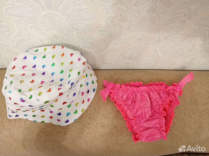 Панама и плавки для девочки