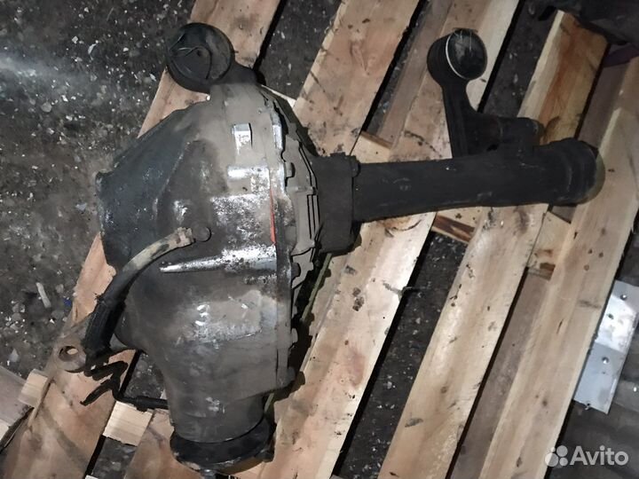 Передний редуктор toyota land cruiser 200