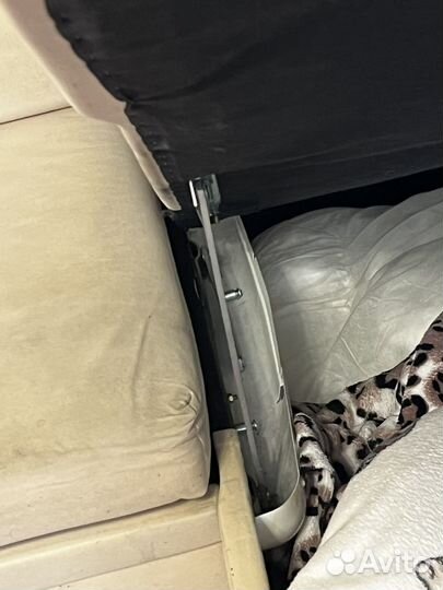 Угловой диван бу