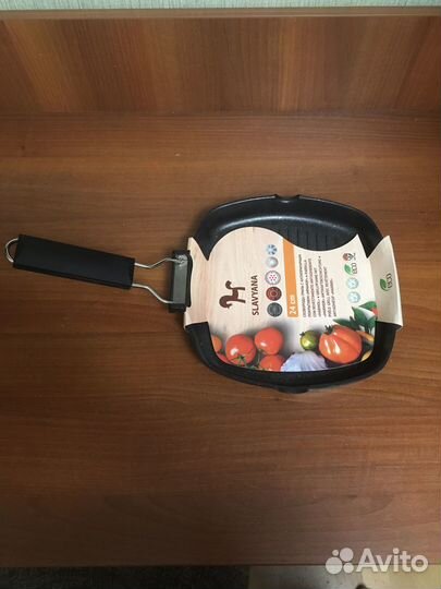 Сковорода гриль новая 24 см