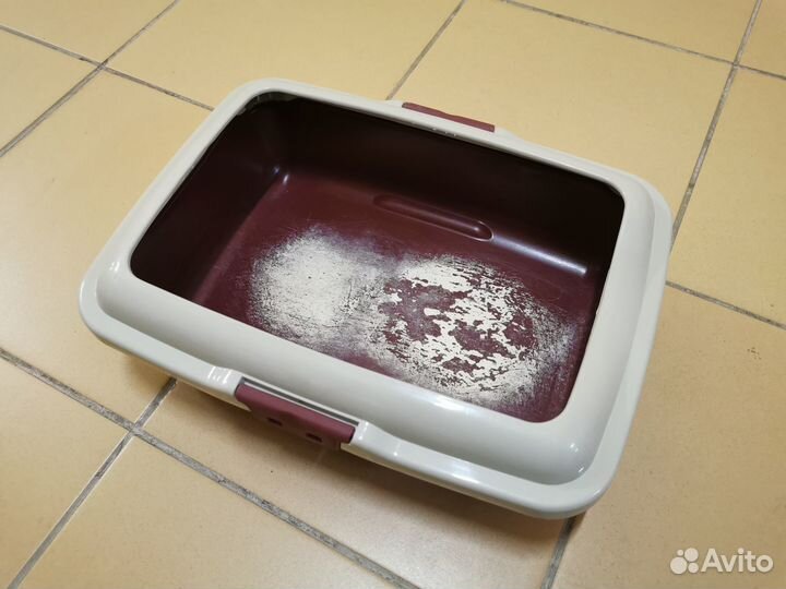 Закрытый лоток для кошек