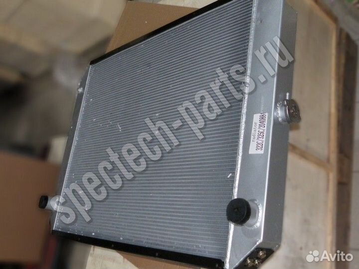 Стартер11kw 24V 12 teeth 600-813-4212 600-813-3922