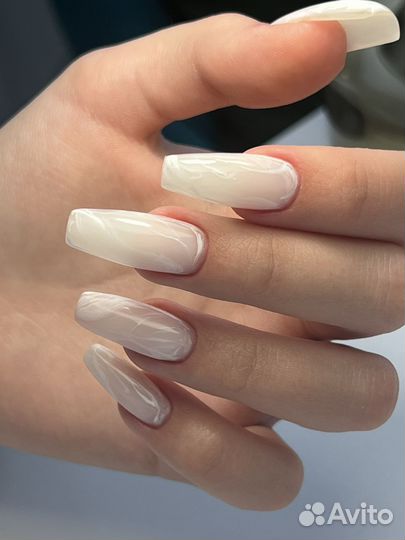 Маникюр/педикюр/наращивание ногтей