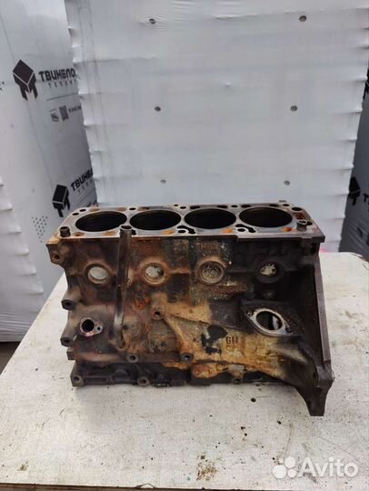 Блок цилиндров Opel omega b