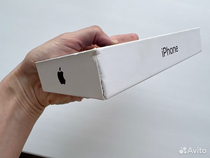 Корoбки от Apple