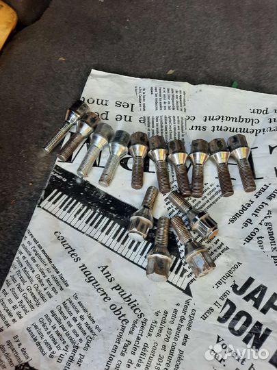 Болты колесные mercedes 210