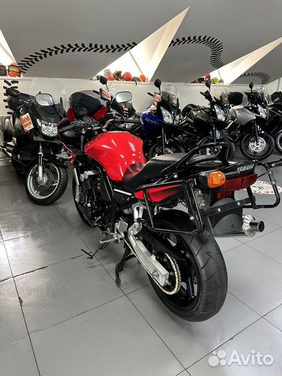 Yamaha FZS600 Fazer без пробега по РФ