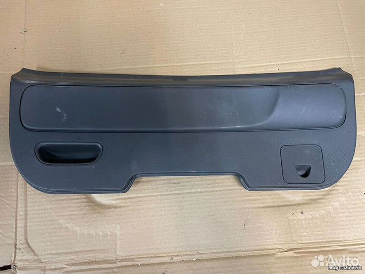 Обивка двери Chevrolet Spark III 2021г. задка