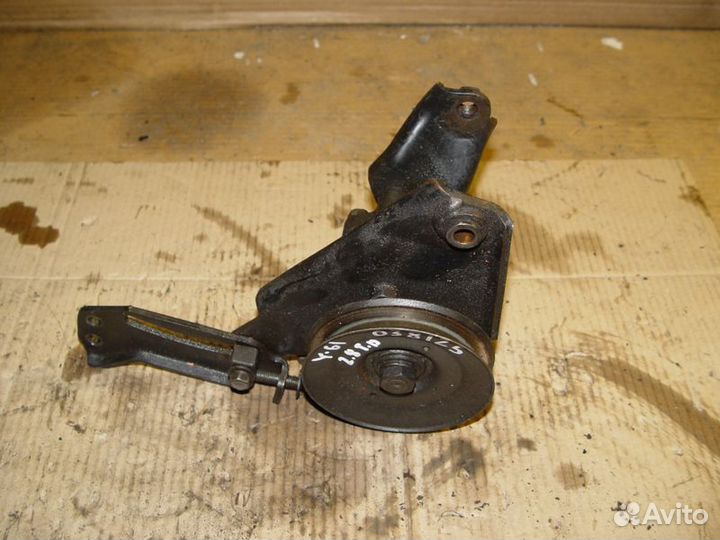 Насос гур 4,5i Nissan patrol y61 2001г