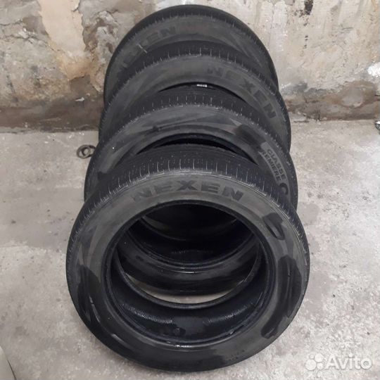 Nexen Classe Premiere 672 215/60 R17 96H