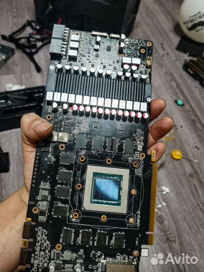 Видеокарта GTX1080TI AMP extreme edition