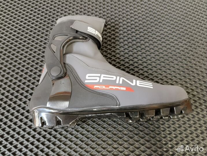 Лыжные ботинки Fischer Spine Concept Skate Polaris