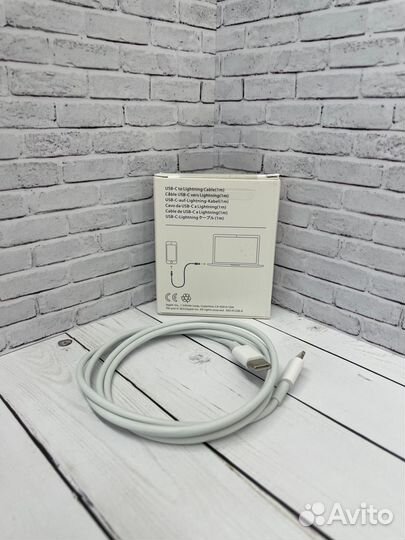 Кабель Apple Lightning USB-C