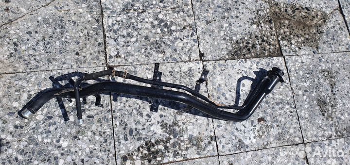 Горловины заливная паджеро 3.4