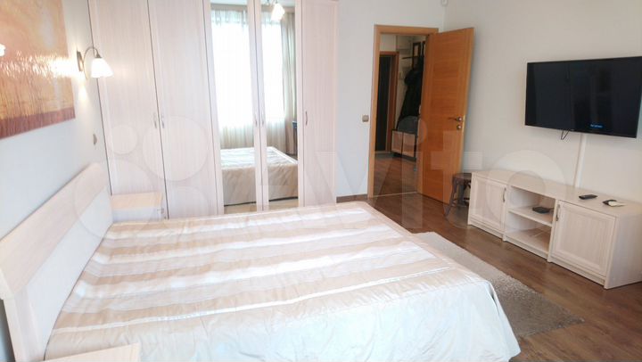 2-к. квартира, 65 м², 4/9 эт.