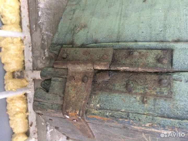 Сундук деревянный старинный