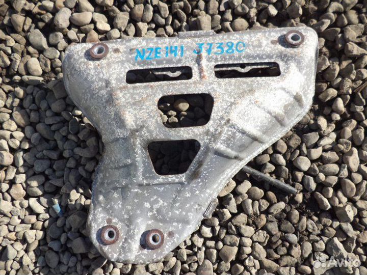 Кожух выпускного коллектора Toyota Corolla Fielder