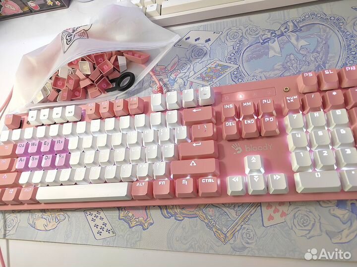 Механическая клавиатура Bloody B800