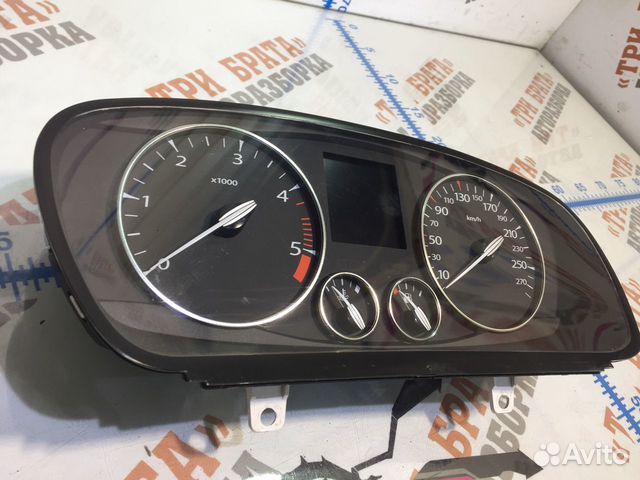 Рено Лагуна Щиток приборов