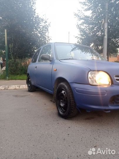 Nissan Micra 1.0 МТ, 1999, 200 000 км