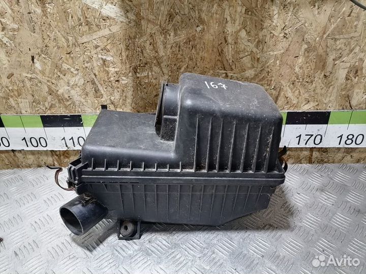 Корпус воздушного фильтра Kia Carens 2002 2006