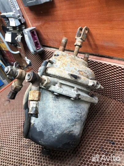 Энергоаккумулятор на Маз Паз Камаз