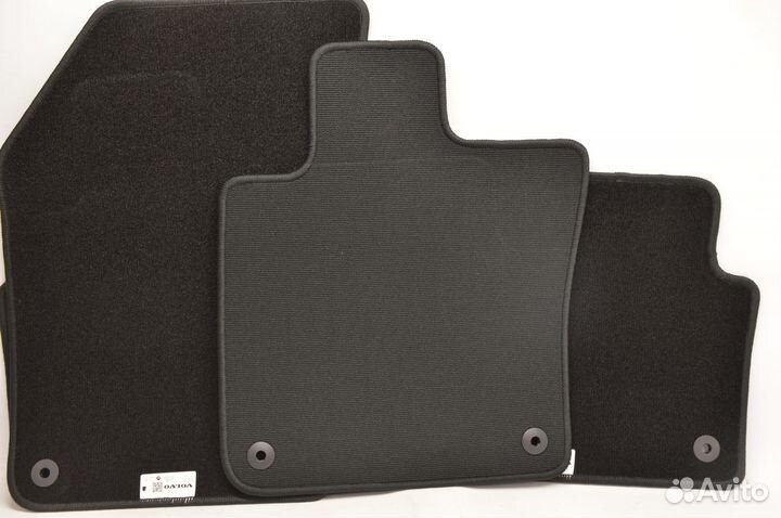Комплект ковров салона volvo S60 с 19г