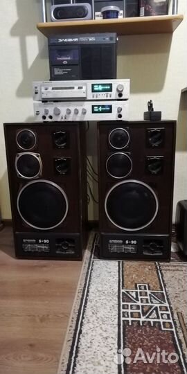 Музыкальный центр