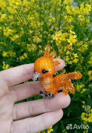 Птица из бисера