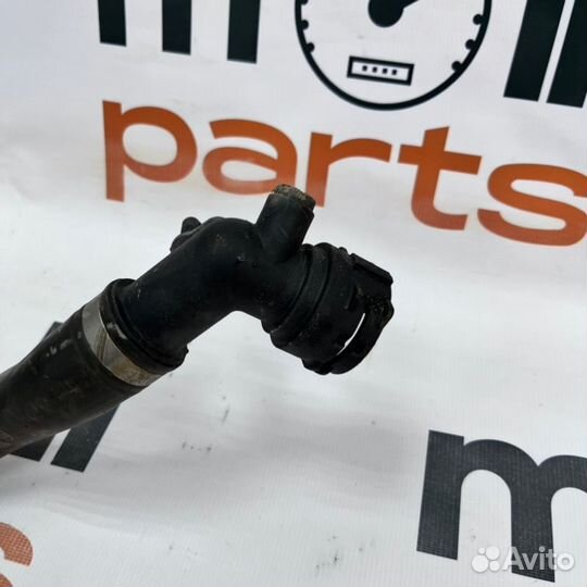 Патрубок системы охлаждения Audi A6 C8 2019