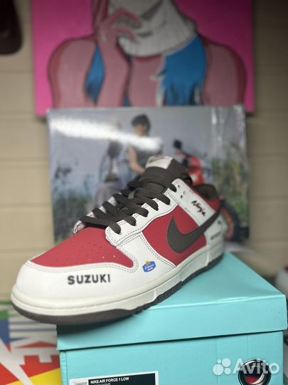 Nike SB Dunk suzuki