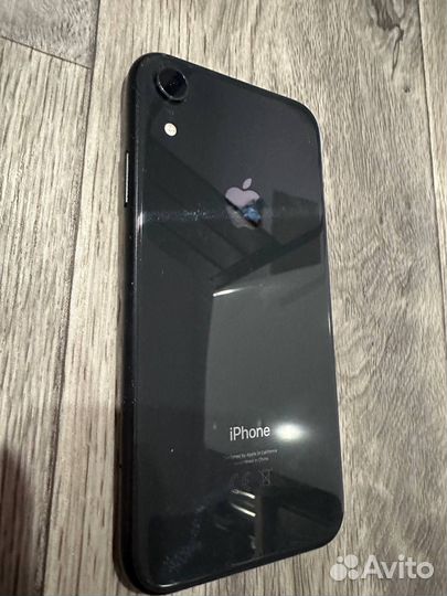 iPhone Xr, 64 ГБ