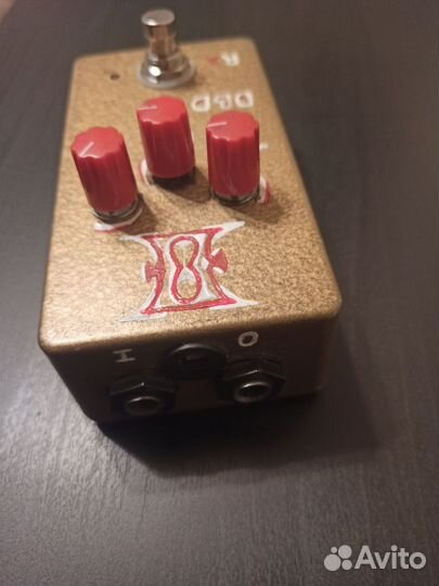 Гитарная педаль delay