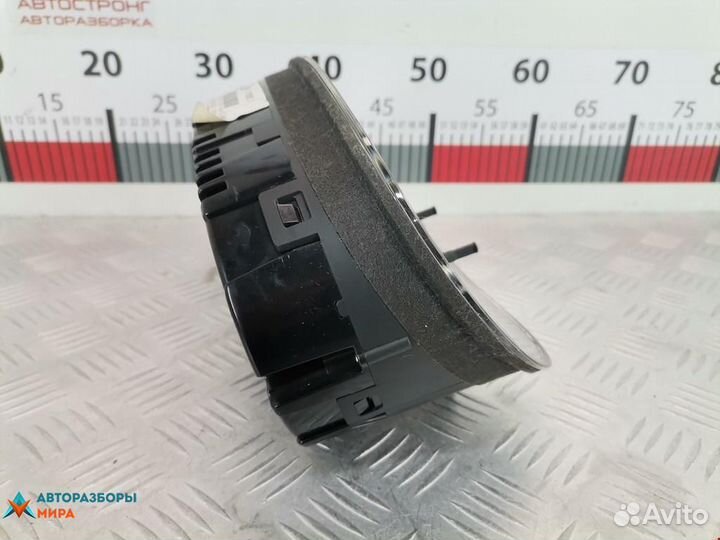 Щиток приборов (приборная панель) Audi A3