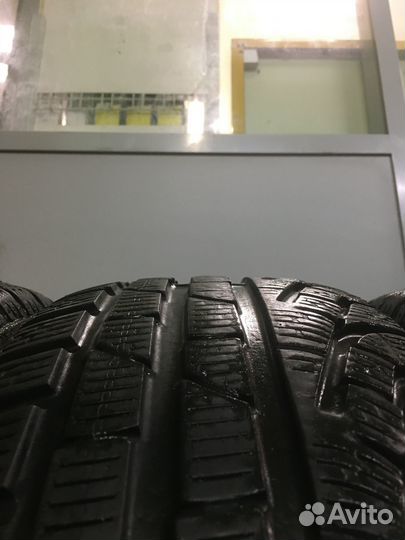 Pirelli Winter Sottozero 210 Serie II 215/60 R17 96H