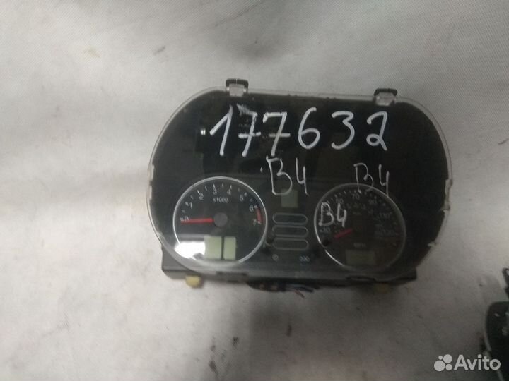 Панель приборов Ford Fiesta (2001-2009)