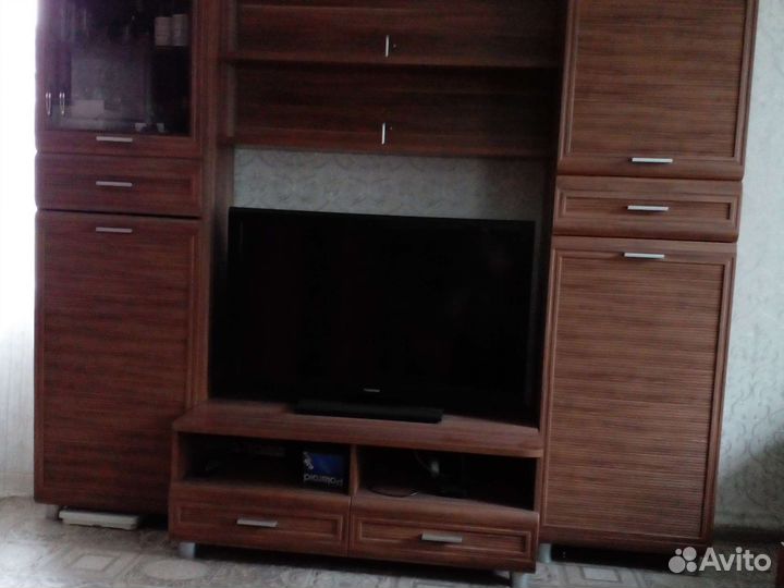 Стенка в гостиную бу