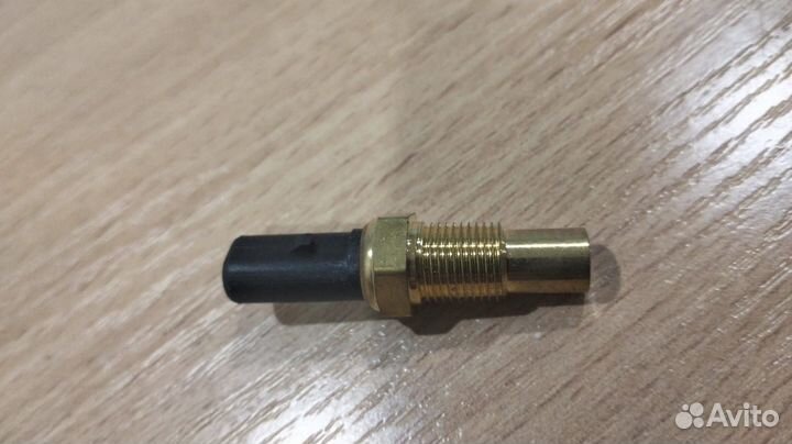 Датчик температуры жидкости toyota