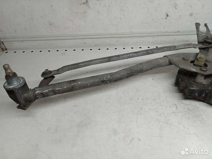 Трапеция переднего стеклоочистителя VW Passat B3